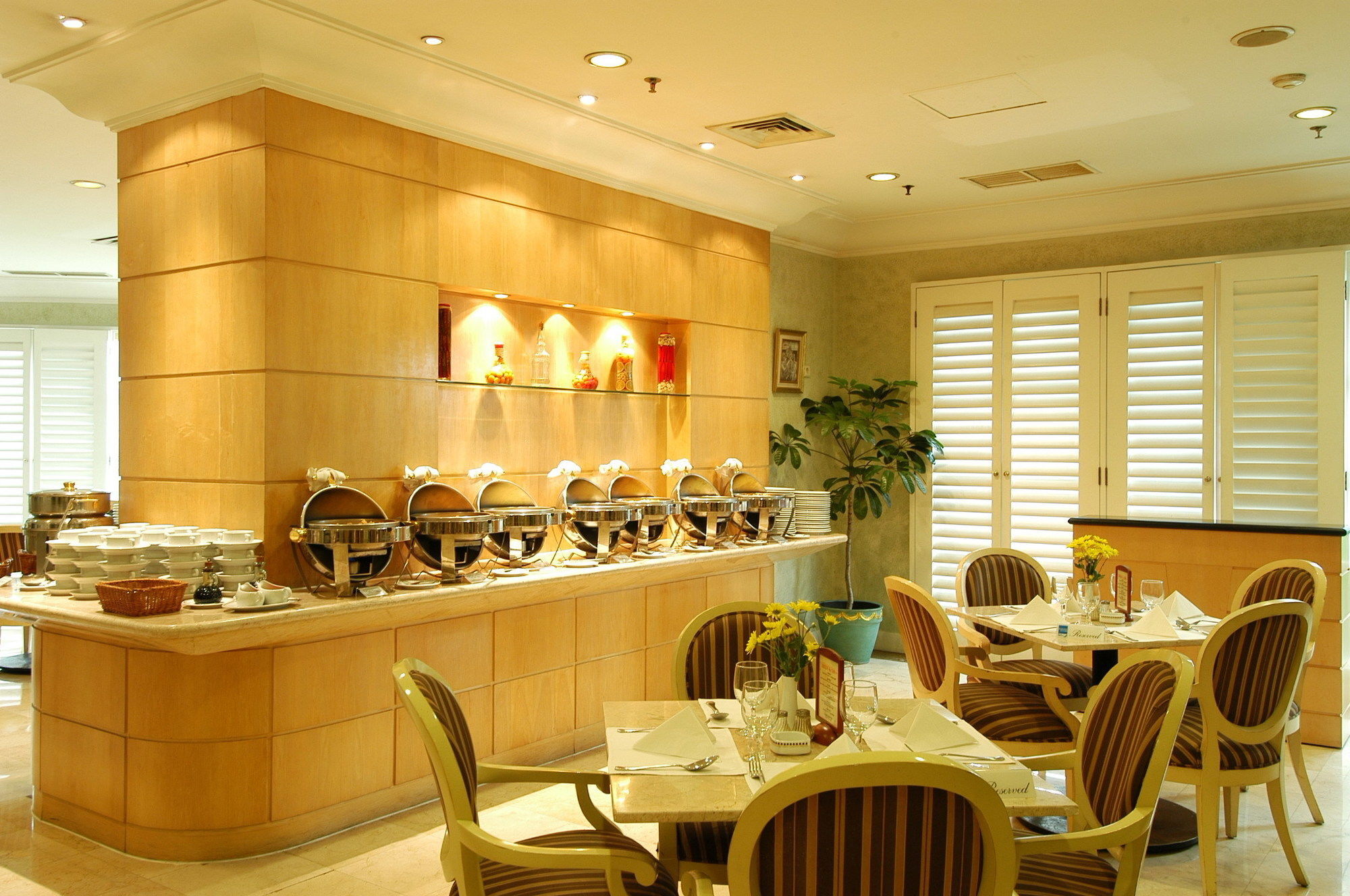 Batavia Hotel & Serviced Apartments Jakarta Exteriör bild